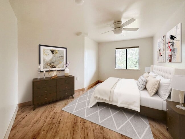 Building Photo - Newly Upgraded 3 Bedroom Home with Stunning Views - Your Oasis in Escondido!