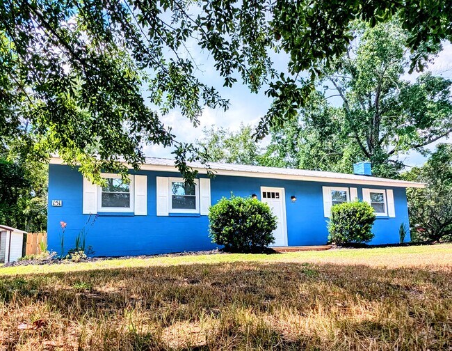 Building Photo - 151 Good Springs Rd