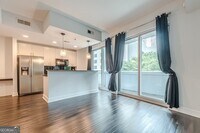 Building Photo - 44 Peachtree Pl NW