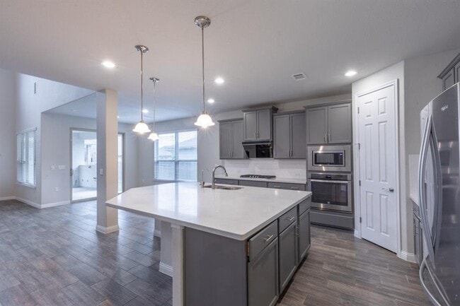 Building Photo - 14904 Cabrillo Way