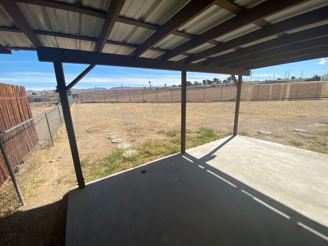 Building Photo - **751 Higgins Rd #27 Barstow** 3 bedroom 2...