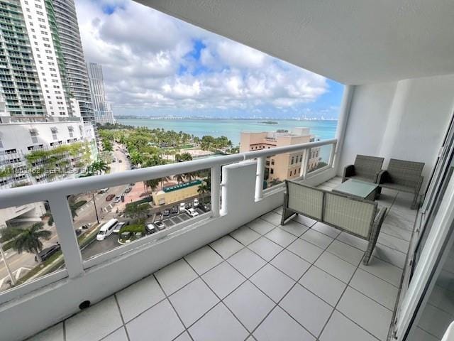 Building Photo - 1717 N Bayshore Dr