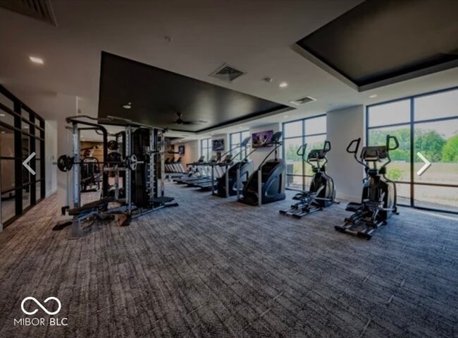 Building Photo - 9755 Behner Dr