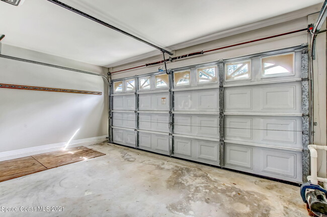 Building Photo - 6921 Mulberry Ct