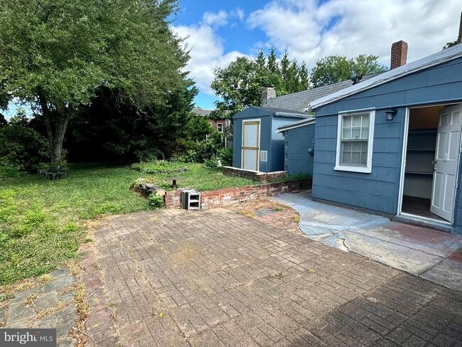 Building Photo - 125 S Bentz St