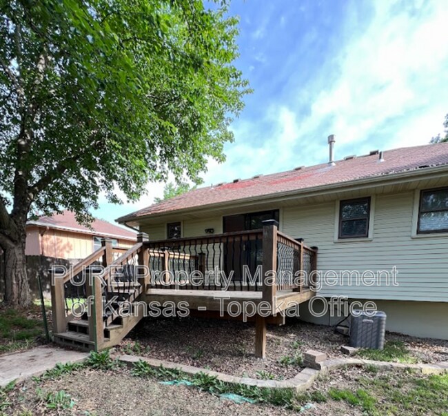 Building Photo - 2013 NW 84th Terrace