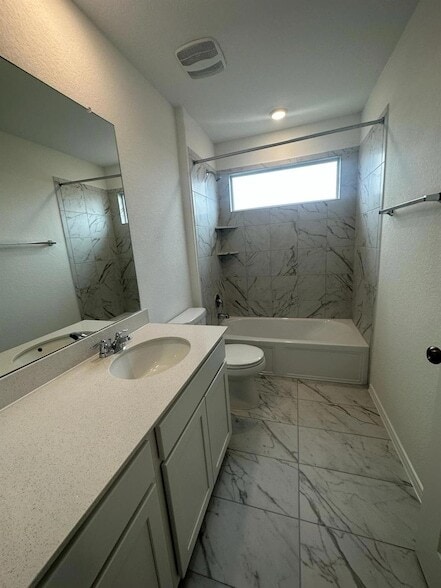Building Photo - 312 Sonterra Dr