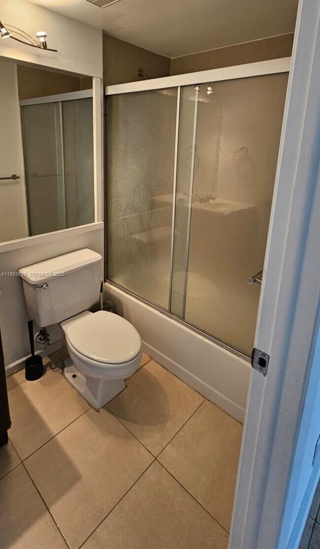 Building Photo - 3300 NE 192 St