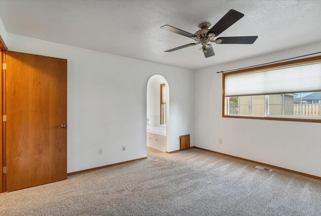 Building Photo - 3133 19th Ave SE