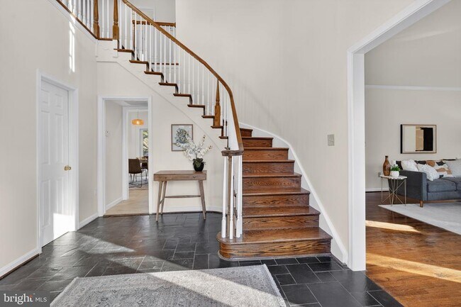 Building Photo - 1905 47th St NW