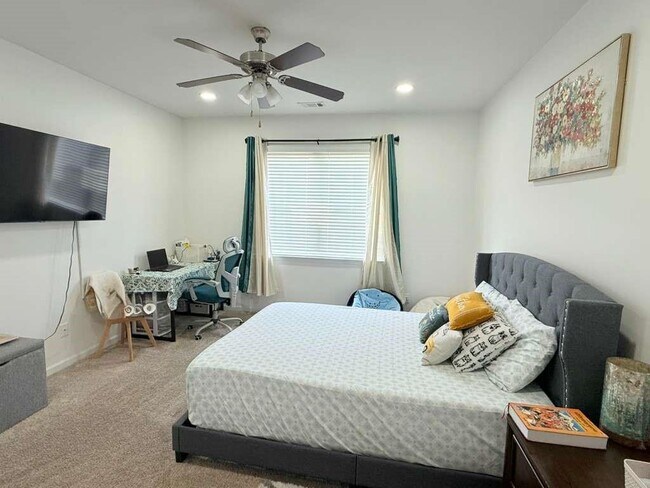 Building Photo - 7150 Ansley Pk Wy