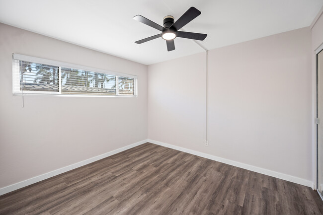 Building Photo - Newly Remodeled  Pacific Beach Condo Now A...