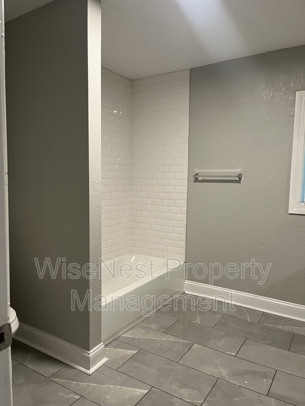 Building Photo - 3509 Brooklyn Ave