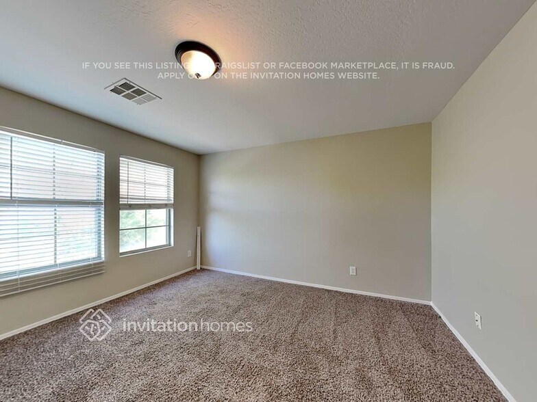 Building Photo - 45680 W Tucker Rd