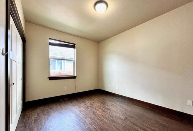 Building Photo - Charming 4-Bedroom Home with Spacious Lawn in Bozeman, MT!