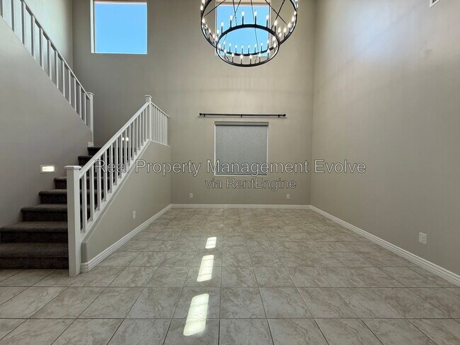 Building Photo - 5352 W Farmhand Dr