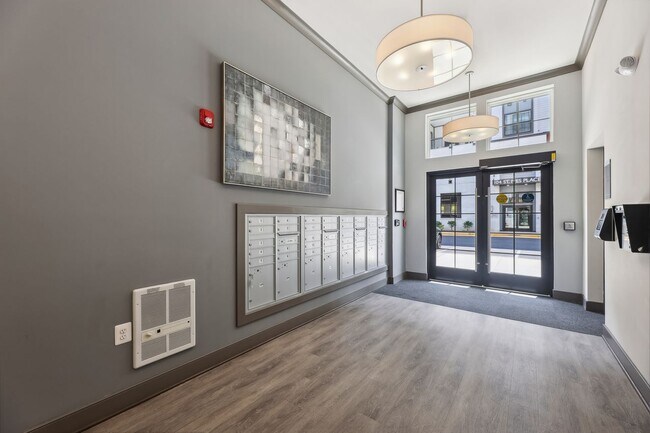 Building Photo - 106 Saint Ives Pl