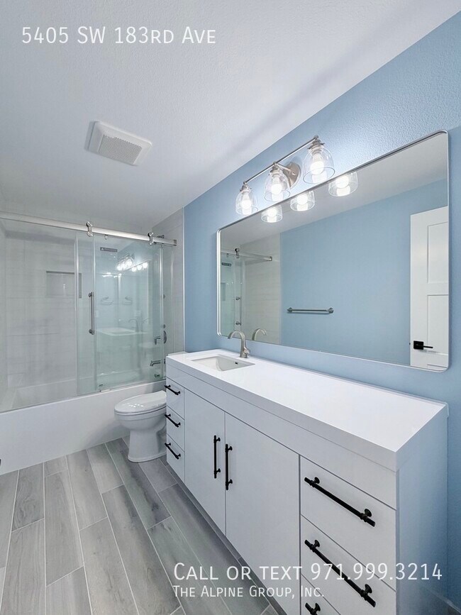 Building Photo - 5405 SW 183rd Ave