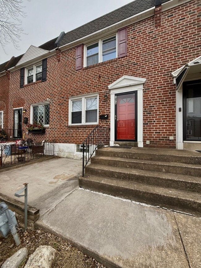 Building Photo - 3 bed 1 bath