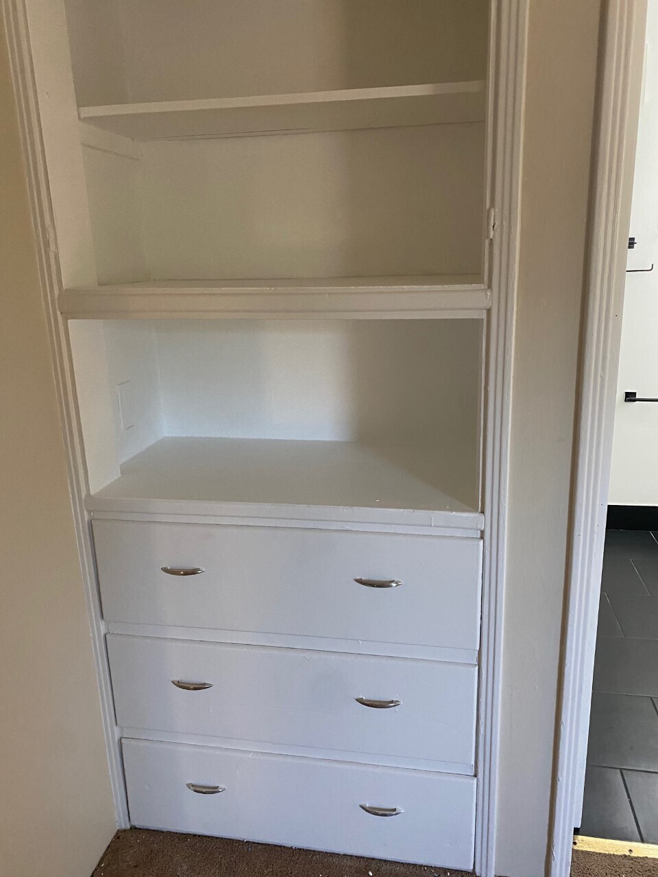 Hallway Storage - 343 Foothill Blvd