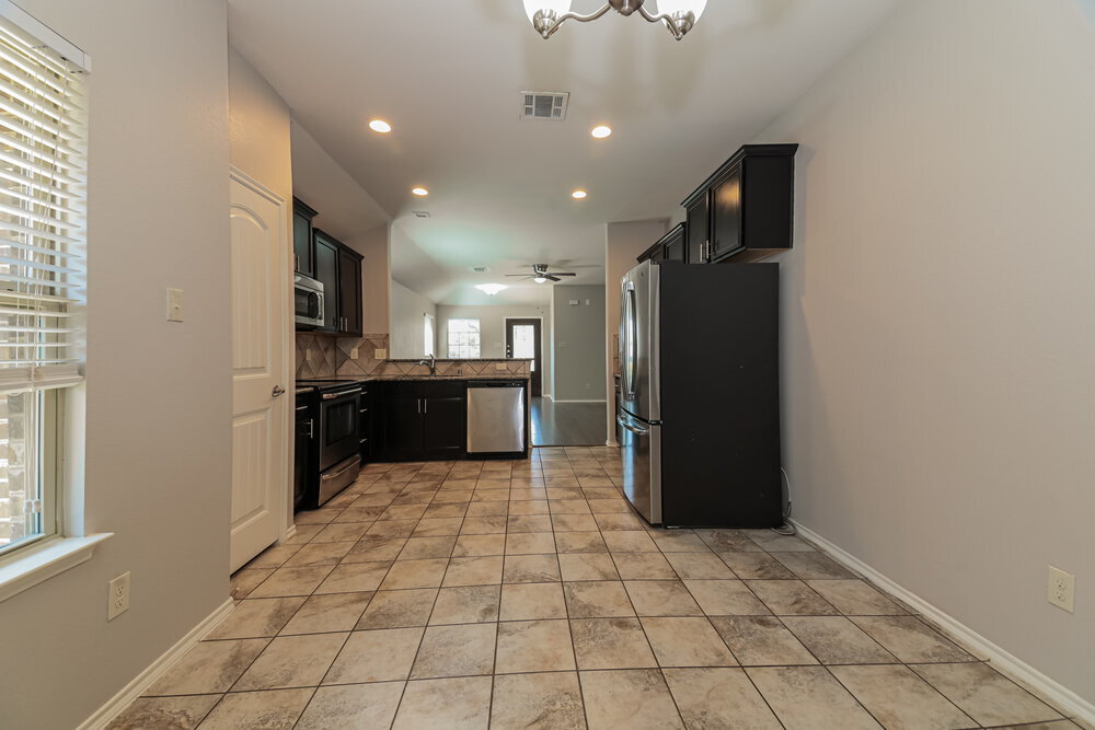 Building Photo - 8905 Tenderfoot Ln