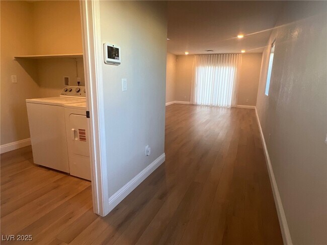 Building Photo - 7939 Terra Barossa St