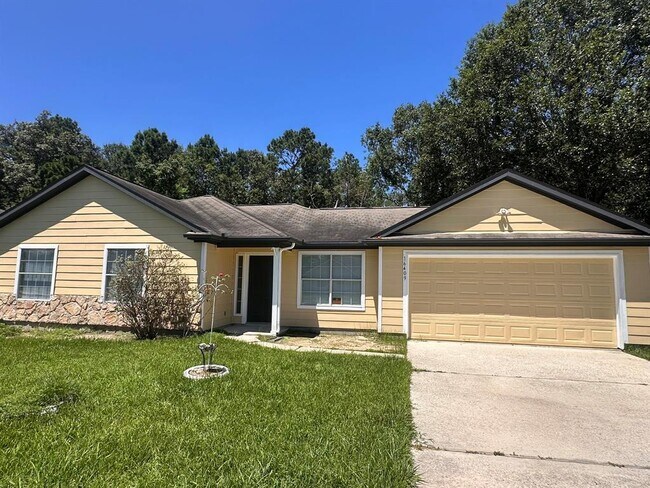 Building Photo - 16409 Danika Oak
