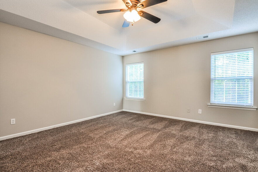 Building Photo - 3416 Futura Ln