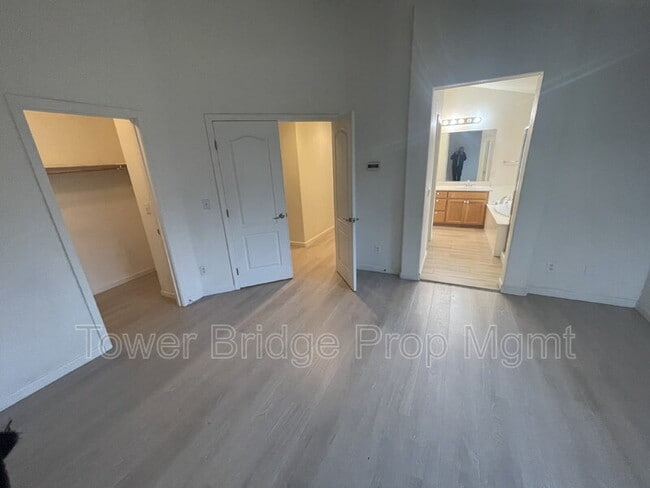 Building Photo - 8459 Terracotta Ct