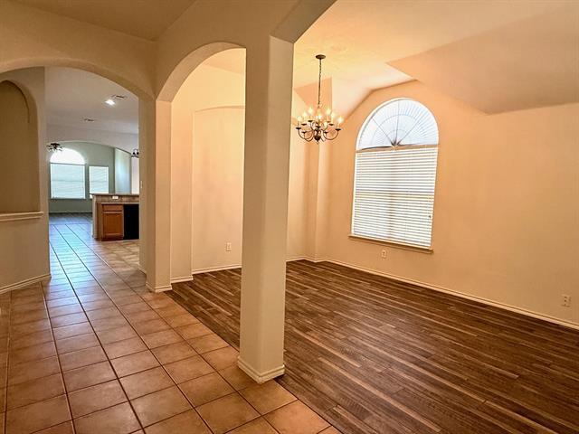 Building Photo - 9200 Clearview Dr