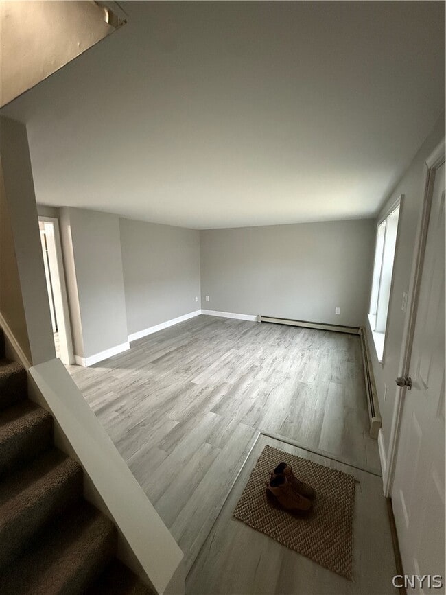 Building Photo - 22 Magnolia Rd