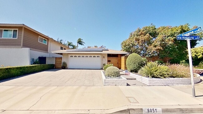 Primary Photo - 6851 Via Angelina Dr
