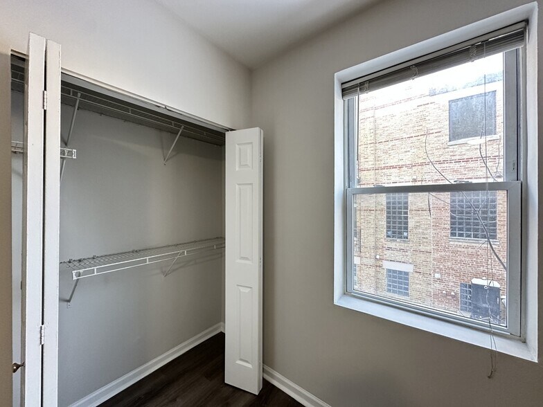 Building Photo - 1621 N Humboldt Blvd