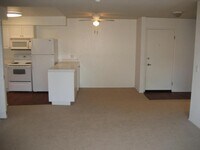 Building Photo - 6955 Alvarado Rd