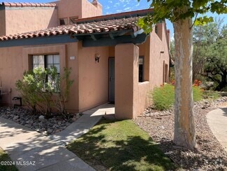 Building Photo - 5380 N Calle Del Rocio