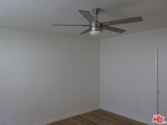 Building Photo - 1022 Croft Ave