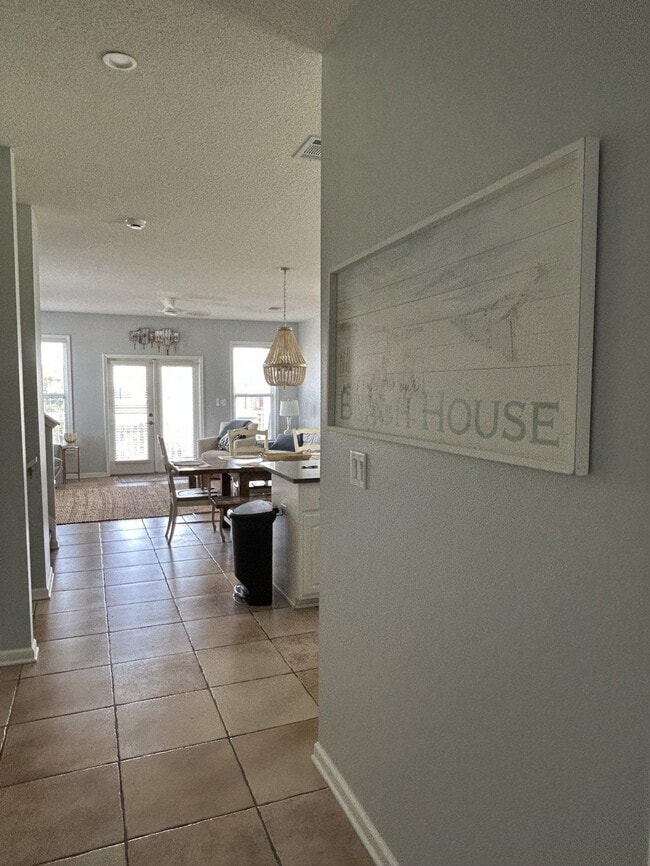 Building Photo - 25 Seabreeze Trail