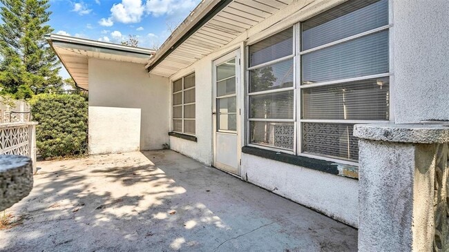 Building Photo - 1460 S Betty Ln