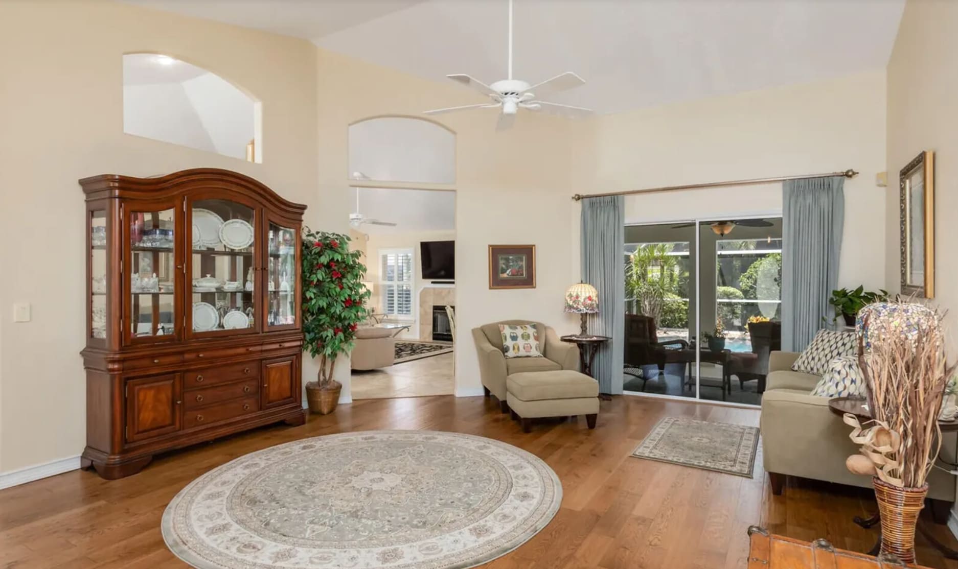 Livingroom - 3835 Savannahs Trl