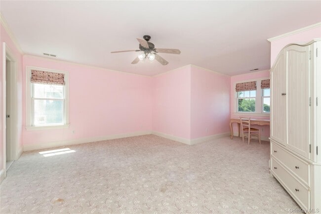 Building Photo - 53 Pembroke Dr