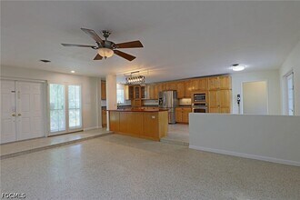Building Photo - 1353 Stadler Dr