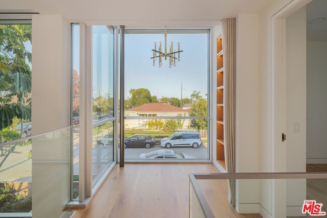 Building Photo - 2801 Sanborn Ave