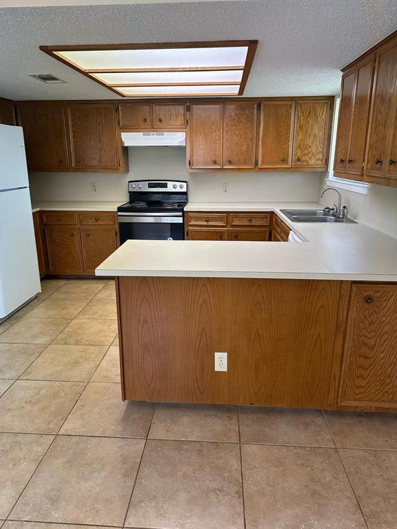 Building Photo - 16305 Forest Way