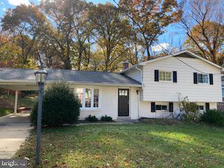 Building Photo - 704 Kings Ln