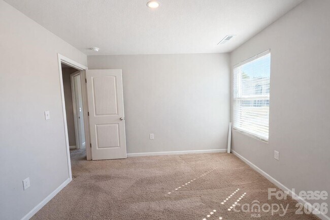 Building Photo - 1408 Nia Rd