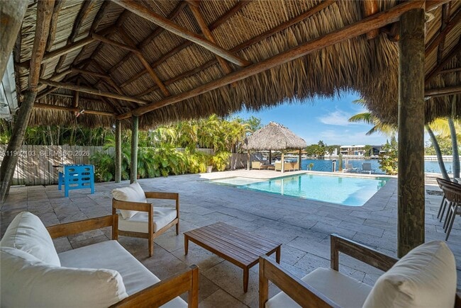 Building Photo - 621 86th St