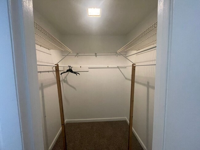 Building Photo - 128 Holt Rd