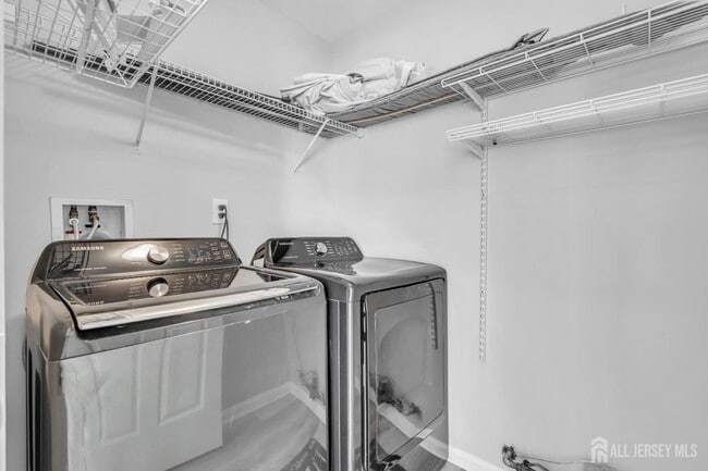 Building Photo - 2211 Timber Ridge Ct