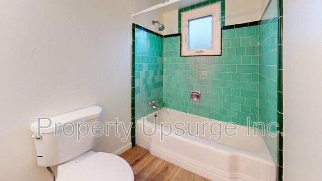 Building Photo - 1167 Orange Ave
