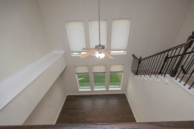Building Photo - 5313 Basham Ln
